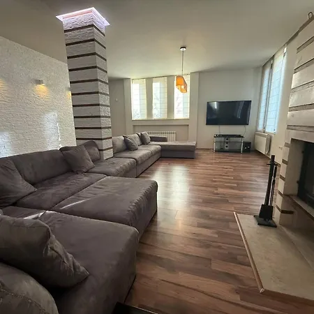 Forest House * Yarema